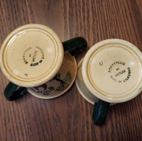 Homestead Provincial creamer and sugar set by METLOX - POPPYTRAIL - Picture 9 of 9